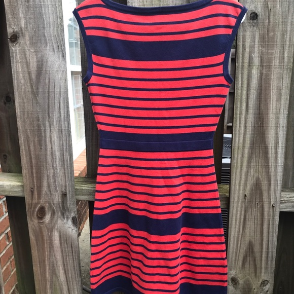 🎉Trina Turk sweater dress with stripes - Picture 2 of 6